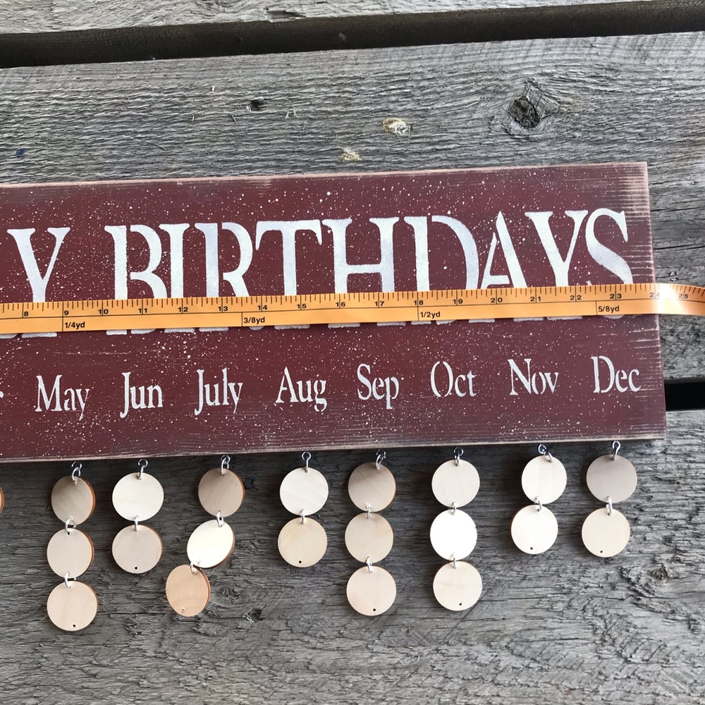 Family Birthday Sign Red - Picture 3 of 4